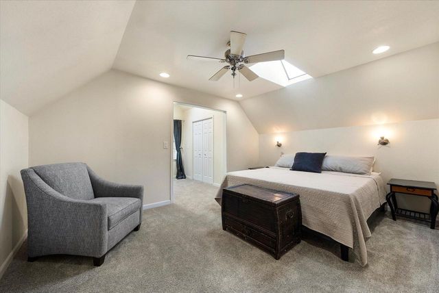 1751 N Franklin PLACE, Milwaukee, WI 53202