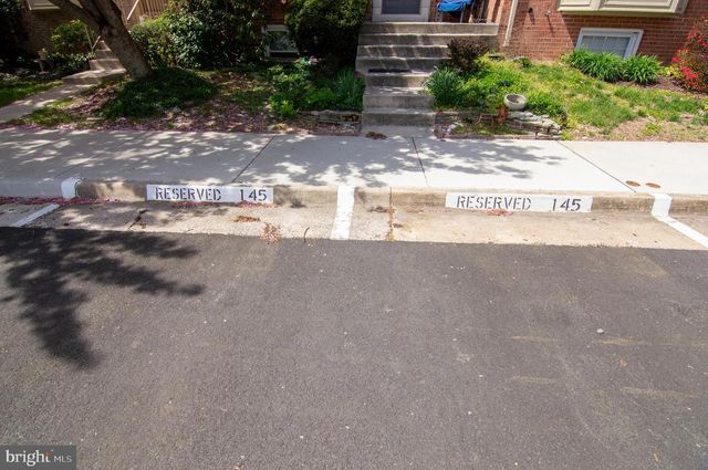 8230 LA FAYE CT, Alexandria, VA 22306