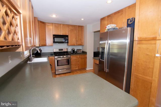 8230 LA FAYE CT, Alexandria, VA 22306