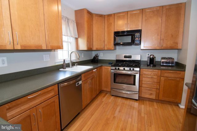 8230 LA FAYE CT, Alexandria, VA 22306