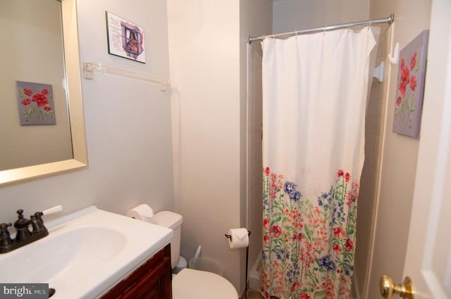 8230 LA FAYE CT, Alexandria, VA 22306