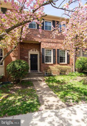 8230 LA FAYE CT, Alexandria, VA 22306