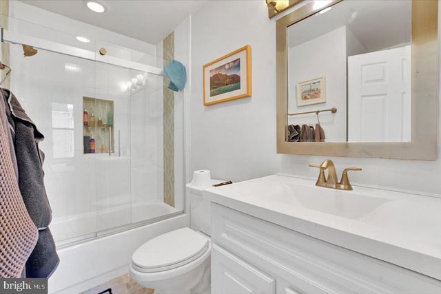 1614 15TH ST NW, Washington, DC 20009