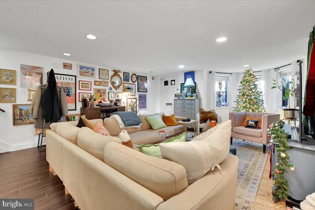 1614 15TH ST NW, Washington, DC 20009