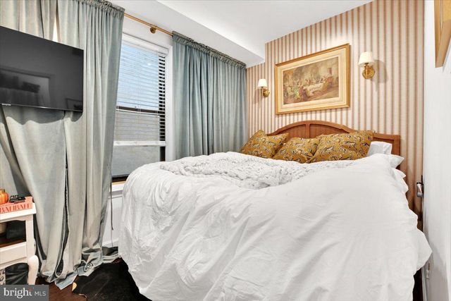 1614 15TH ST NW, Washington, DC 20009