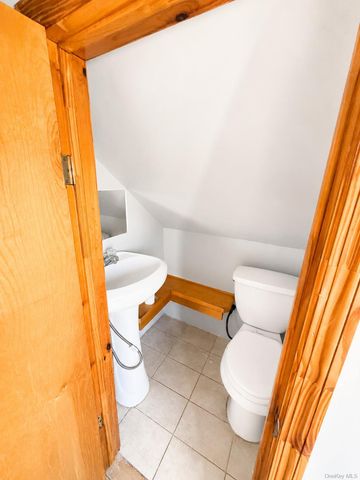 21734 Hempstead Avenue, Queens Village, NY 11429