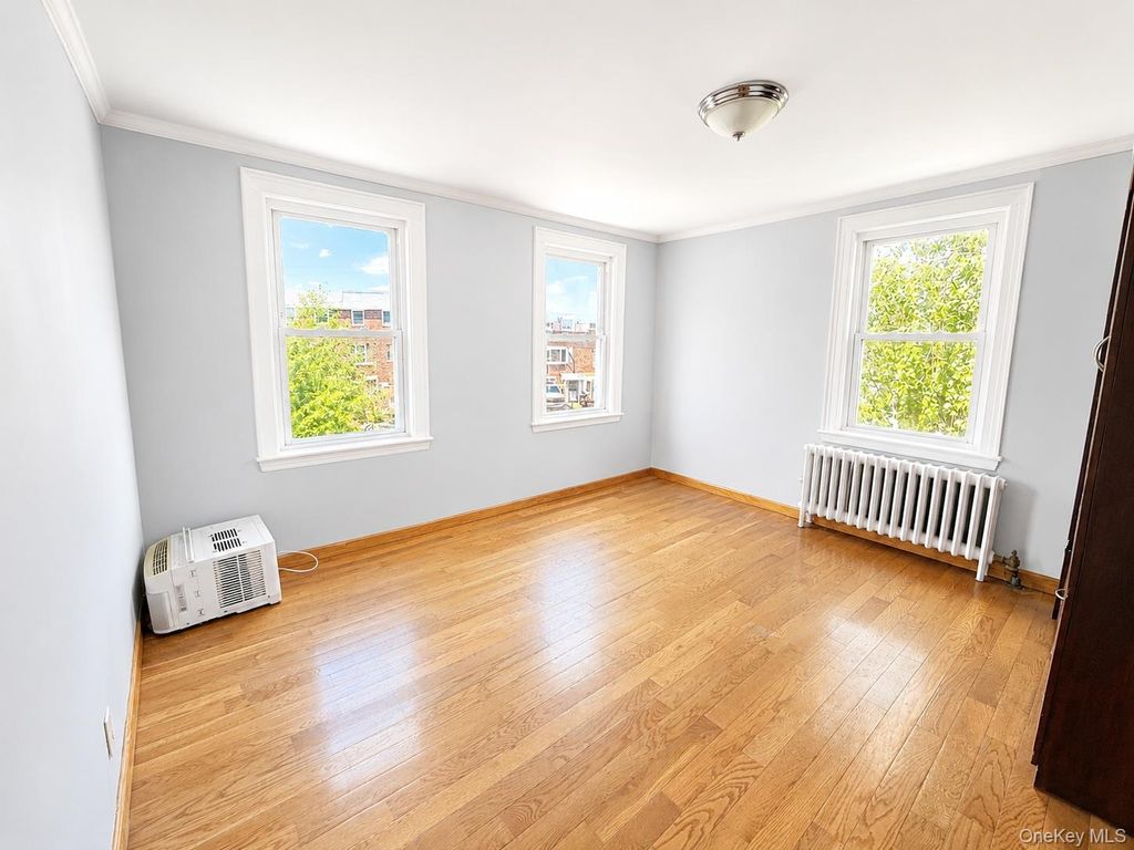 21734 Hempstead Avenue, Queens Village, NY 11429