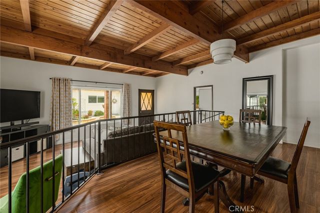 6834 Shoshone, Lake Balboa, CA 91406