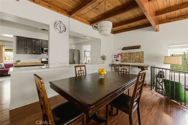 6834 Shoshone, Lake Balboa, CA 91406