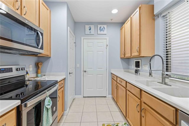 4026 OVERTURE CIRCLE 4026, Bradenton, FL 34209