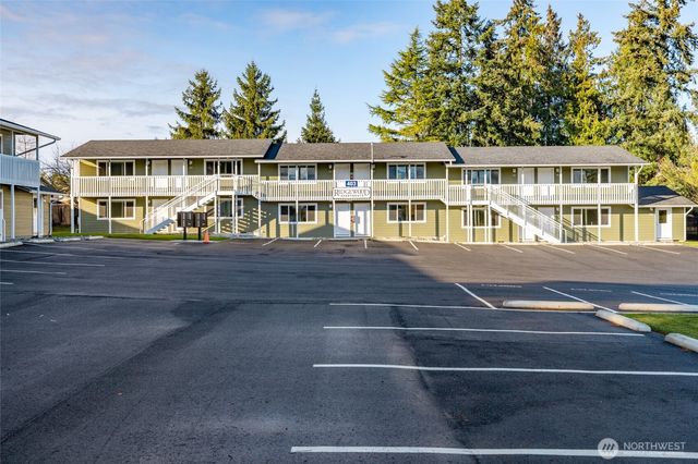 401 Stanford Drive, Mount Vernon, WA 98273