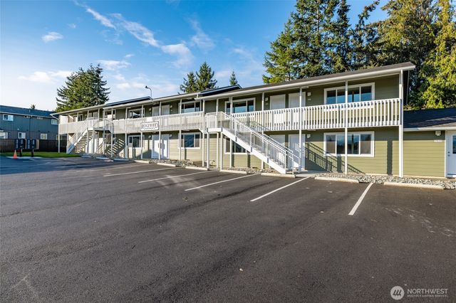 401 Stanford Drive, Mount Vernon, WA 98273