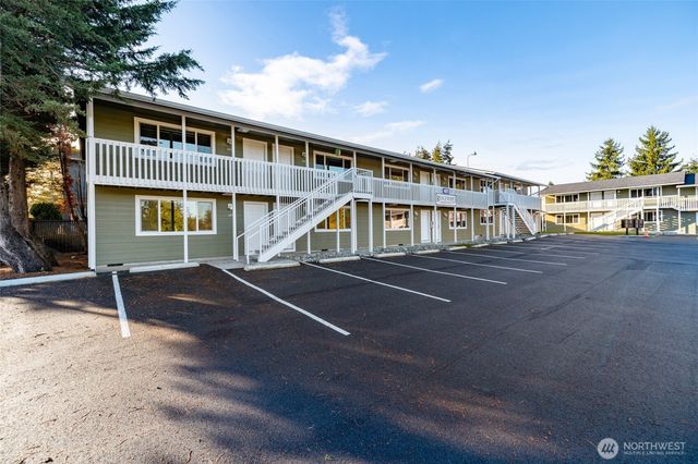 401 Stanford Drive, Mount Vernon, WA 98273