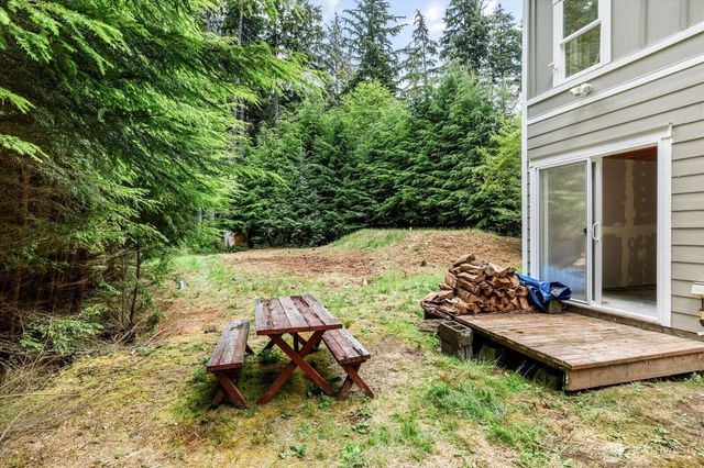 3086 Spahr Road, Greenbank, WA 98253