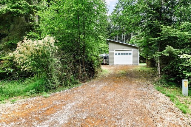 3086 Spahr Road, Greenbank, WA 98253