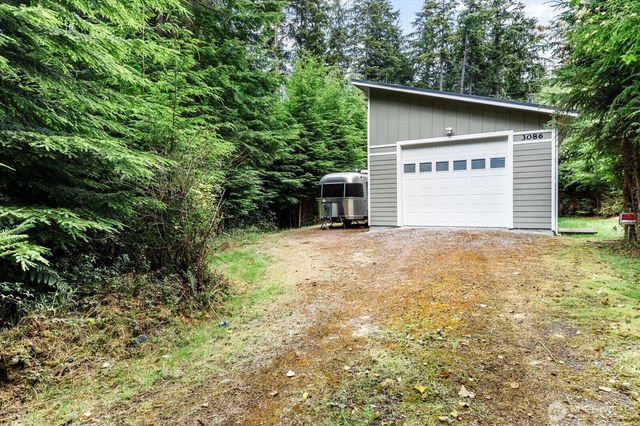 3086 Spahr Road, Greenbank, WA 98253