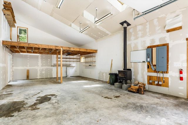 3086 Spahr Road, Greenbank, WA 98253
