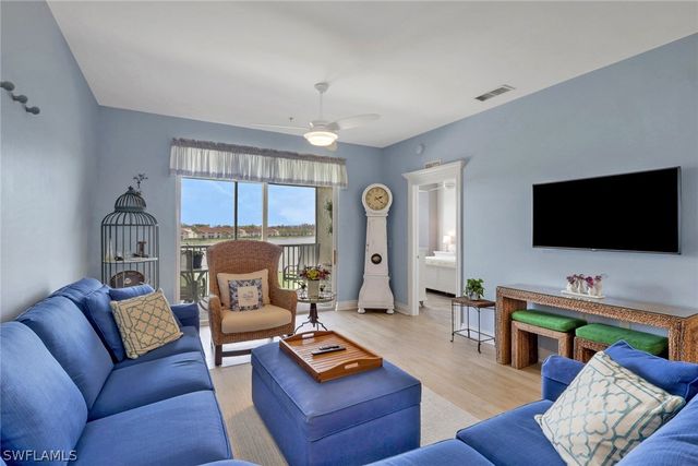 2750 Cypress Trace CIR 2634, Naples, FL 34119