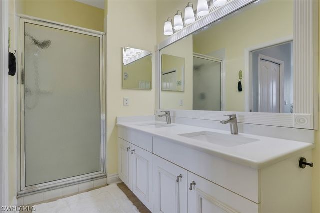2750 Cypress Trace CIR 2634, Naples, FL 34119
