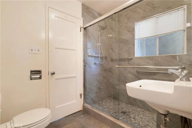 6438 Orion Avenue, Van Nuys, CA 91406