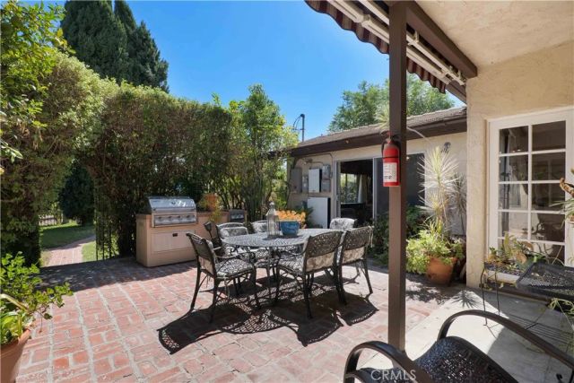 6438 Orion Avenue, Van Nuys, CA 91406
