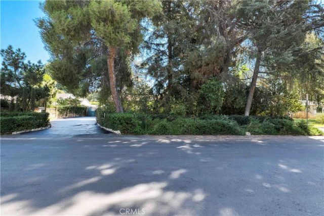 6438 Orion Avenue, Van Nuys, CA 91406