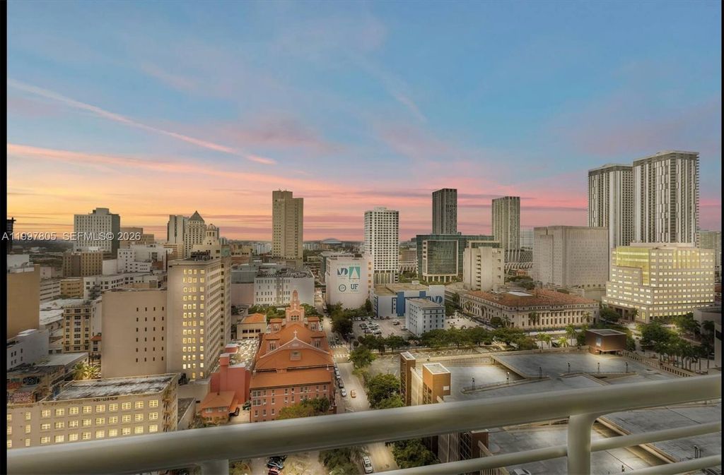 133 NE 2nd Ave 2015, Miami, FL 33132