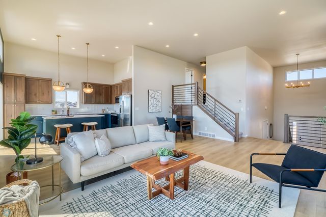 6159 Martin Lane W, West Fargo, ND 58078