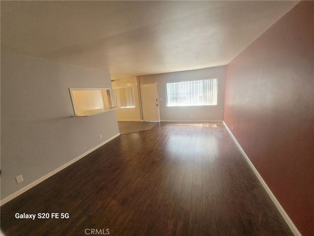 5621 Edgemar Avenue, Los Angeles, CA 90043