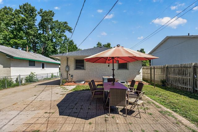 1576 Case Avenue, Saint Paul, MN 55106