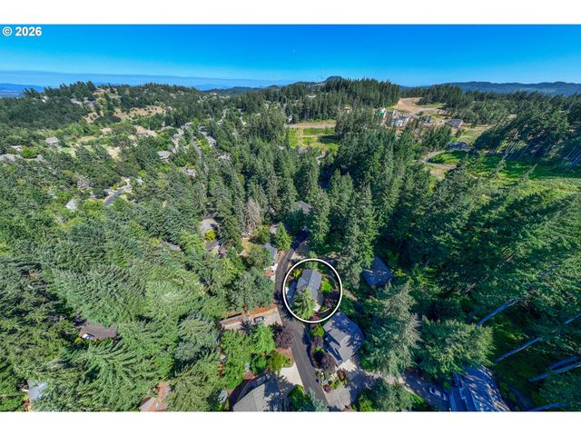 3826 BRIGHTON Ave, Eugene, OR 97405