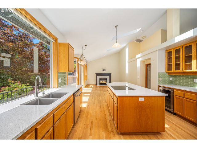 3826 BRIGHTON Ave, Eugene, OR 97405