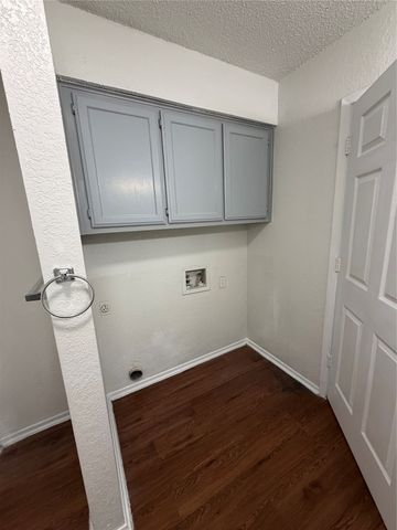 3078 W Sycamore Circle, Euless, TX 76040