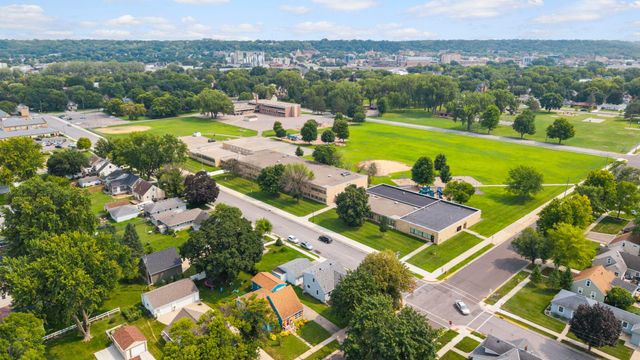 802 Center Street, North Mankato, MN 56003