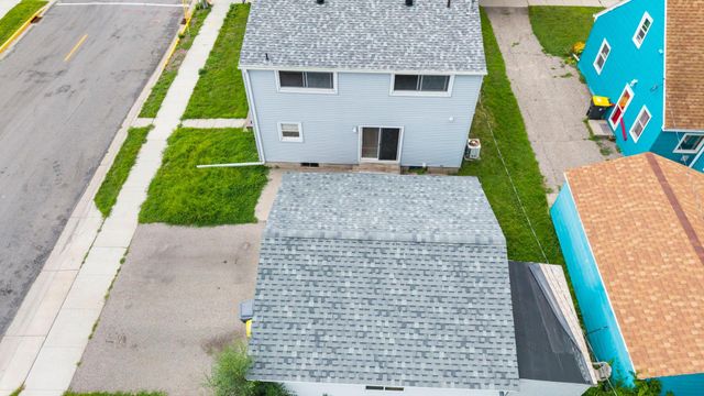 802 Center Street, North Mankato, MN 56003