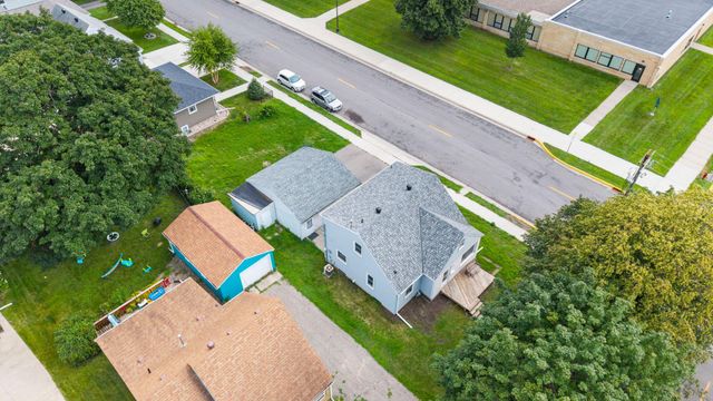 802 Center Street, North Mankato, MN 56003