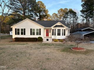 104 Trey Drive, Benson, NC 27504