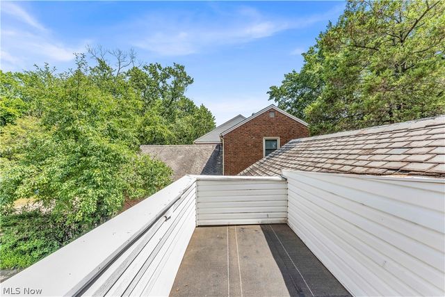 4089 Washington Boulevard, University Heights, OH 44118