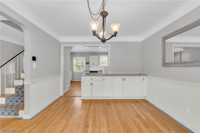 4089 Washington Boulevard, University Heights, OH 44118
