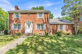 4089 Washington Boulevard, University Heights, OH 44118