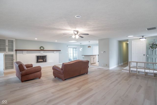 543 N Odell Street, Brownsburg, IN 46112