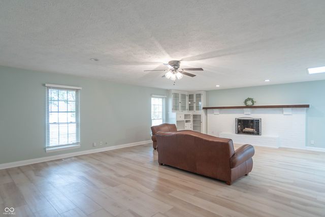 543 N Odell Street, Brownsburg, IN 46112