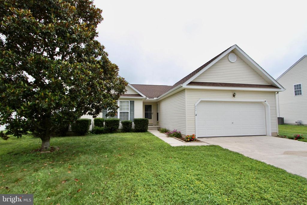 264 S EMBER DR, Felton, DE 19943