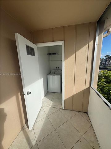 319 Normandy G 319, Delray Beach, FL 33484