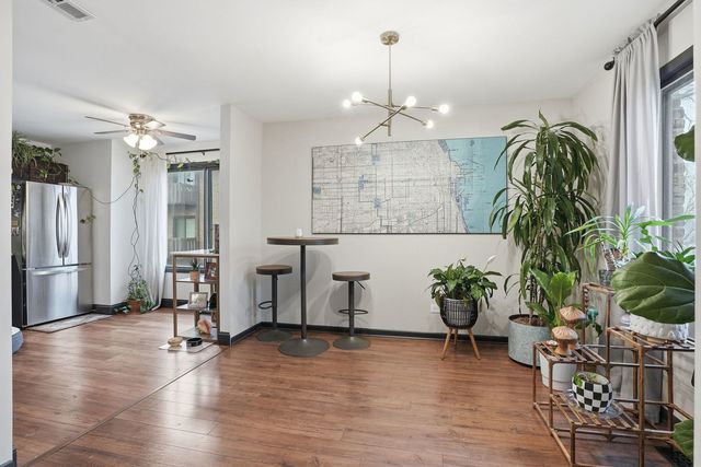 310 SHERIDAN Drive 1D, Willowbrook, IL 60527