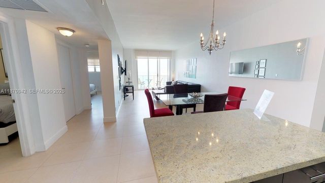 19370 Collins Avenue PH-11, Sunny Isles Beach, FL 33160