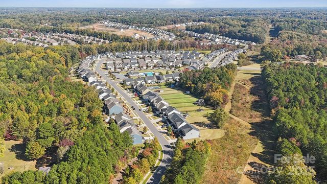 160 Goorawing Lane, Mooresville, NC 28115