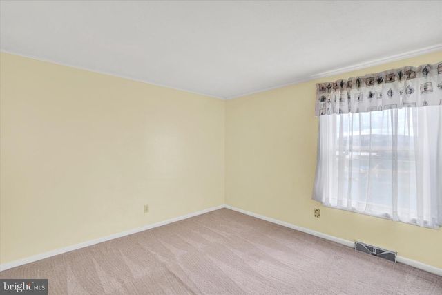 603 OAKWOOD DR, Dover, PA 17315