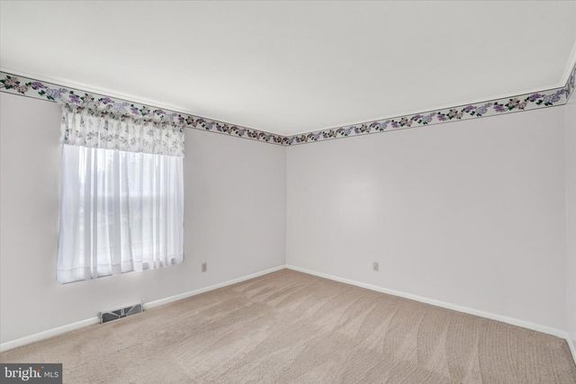 603 OAKWOOD DR, Dover, PA 17315