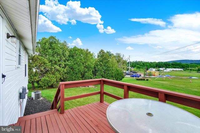 603 OAKWOOD DR, Dover, PA 17315